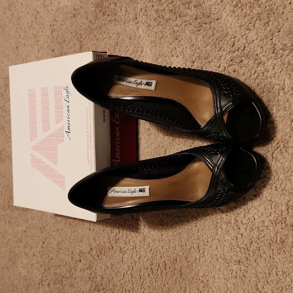 Womens shoes